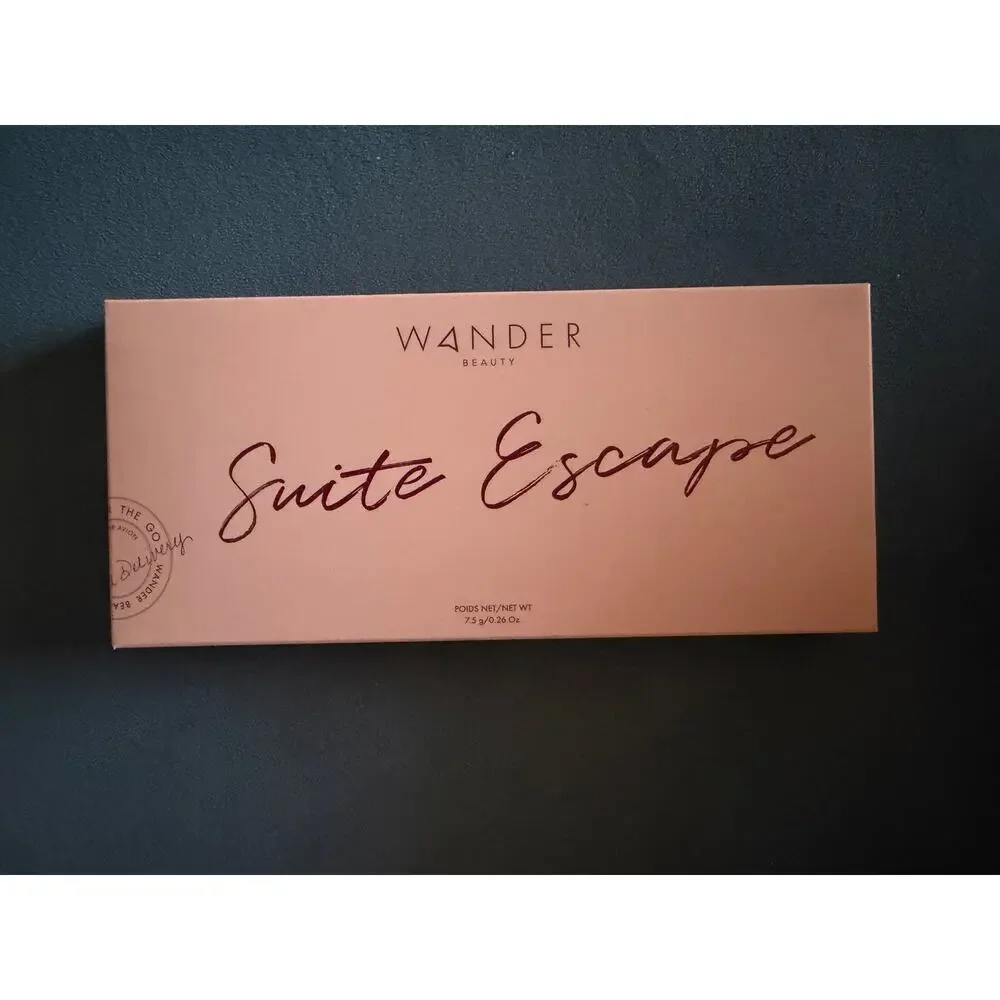 Wander Beauty Suite Escape Eyeshadow Palette 10 Shades 7.5g 0.26 oz Mirror